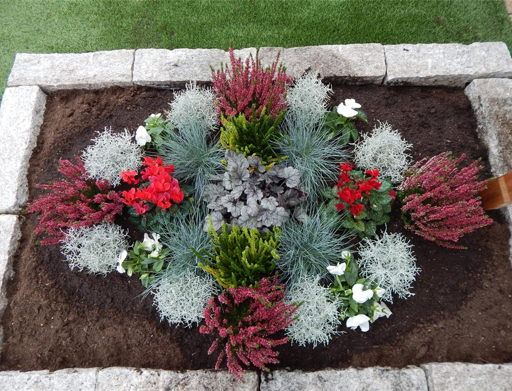 Grabpflege Inning, Höfen, Breitbrunn, Walchstadt, .JPG Grabpflege Inning, Höfen, Breitbrunn, Walchstadt, .JPG